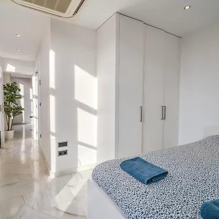Marble In The Center Of Apartment