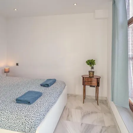 Marble In The Center Of Apartment